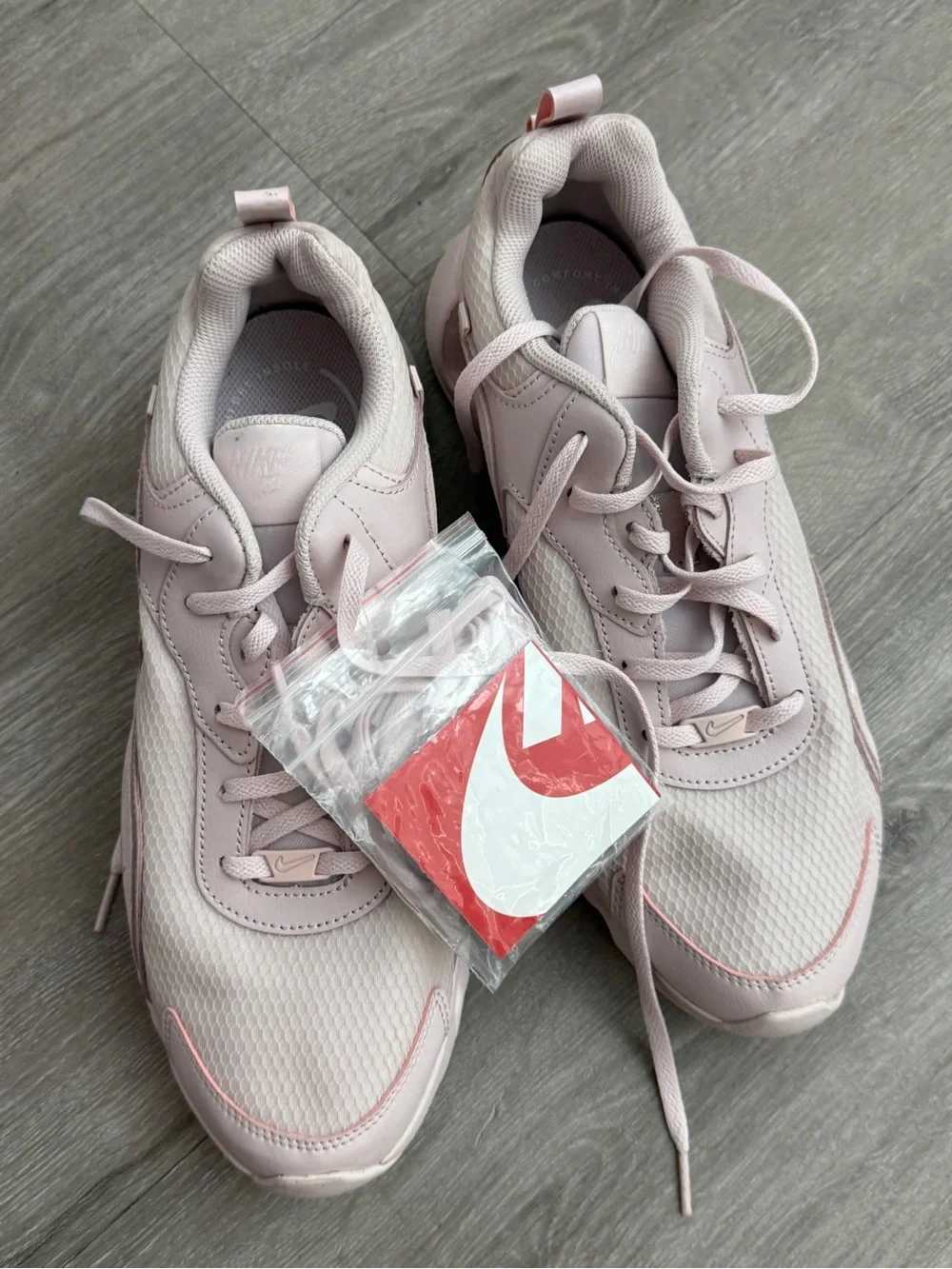 Nike Women’s Light Pink Athletic Sneakers size 11
